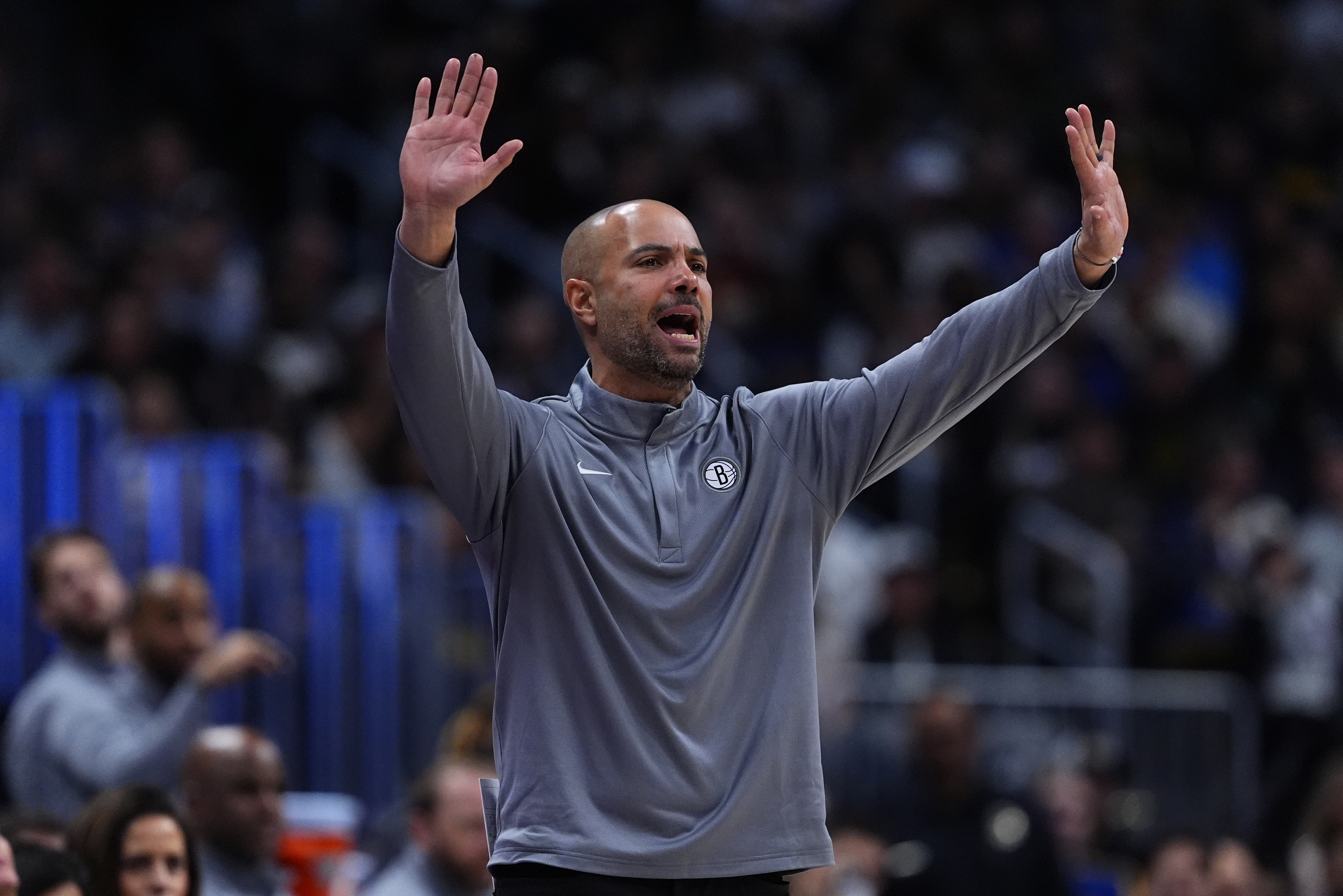 开云体育-上场末节DNP赵四&amp;克洛尼？篮网主帅：能更好观察其他没机会的球员