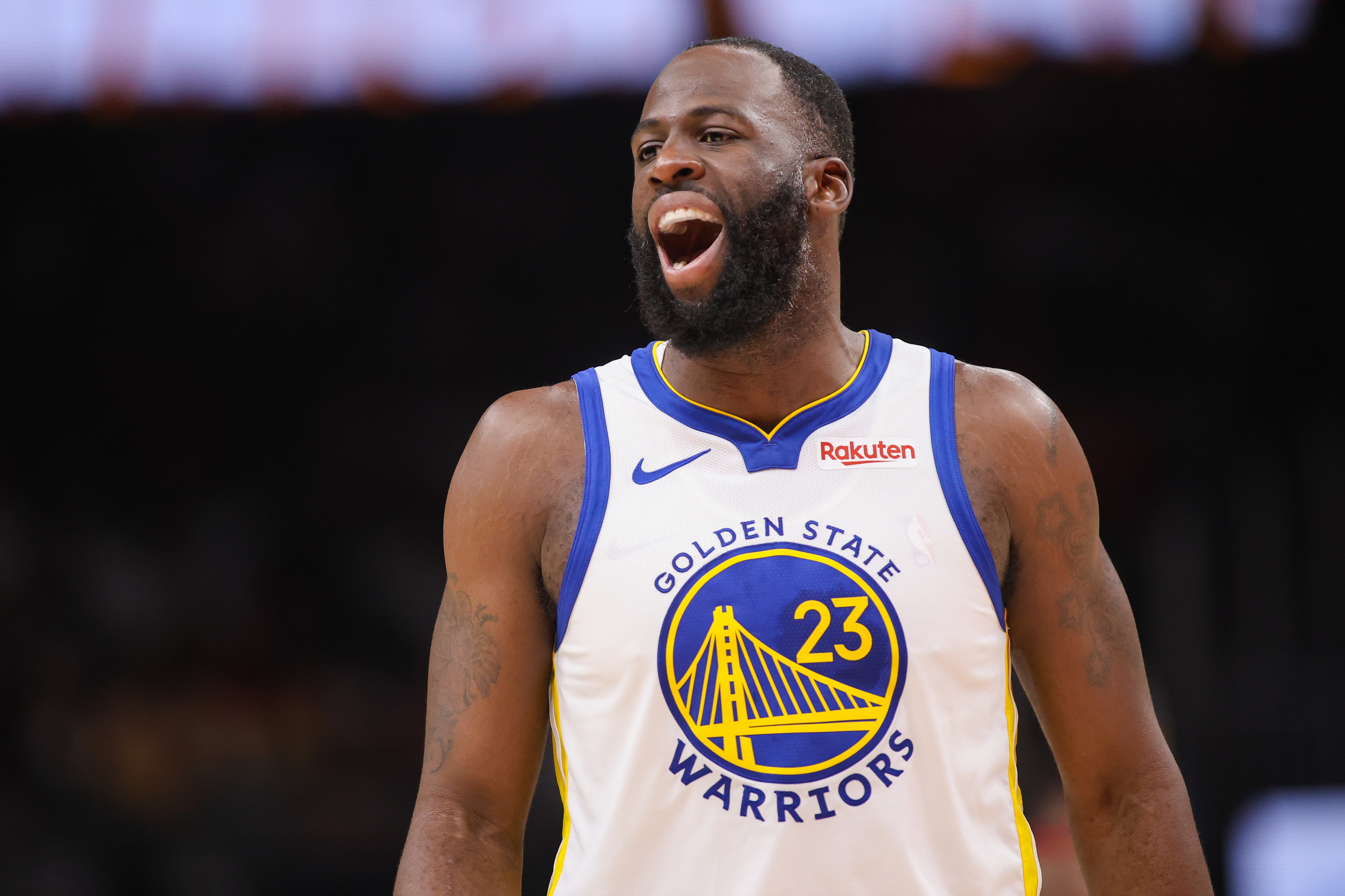 开云-追梦:联盟罚球员钱可快了 但12支球队在摆烂只开了两次罚单